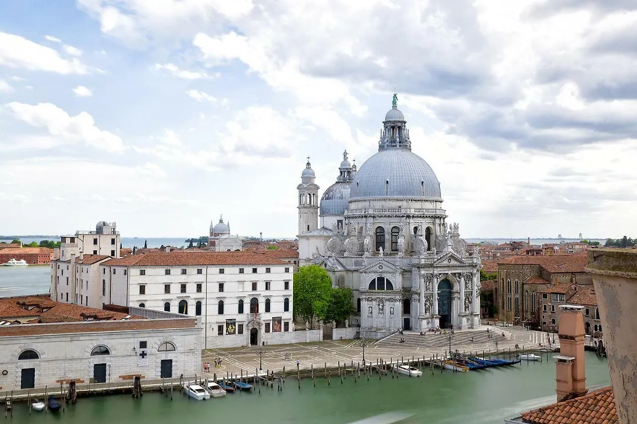 Ca Dama Del Pozzo Apartment Venice
