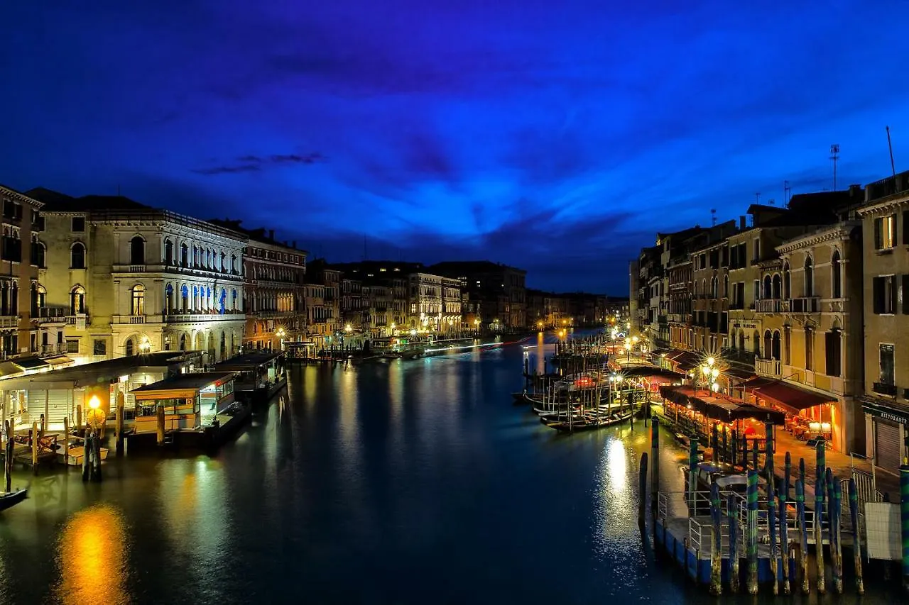 Ca Dama Del Pozzo Apartment Venice